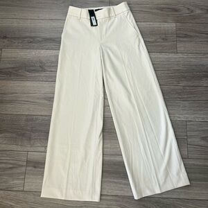 NWT Banana Republic Cream Straight Leg Trouser